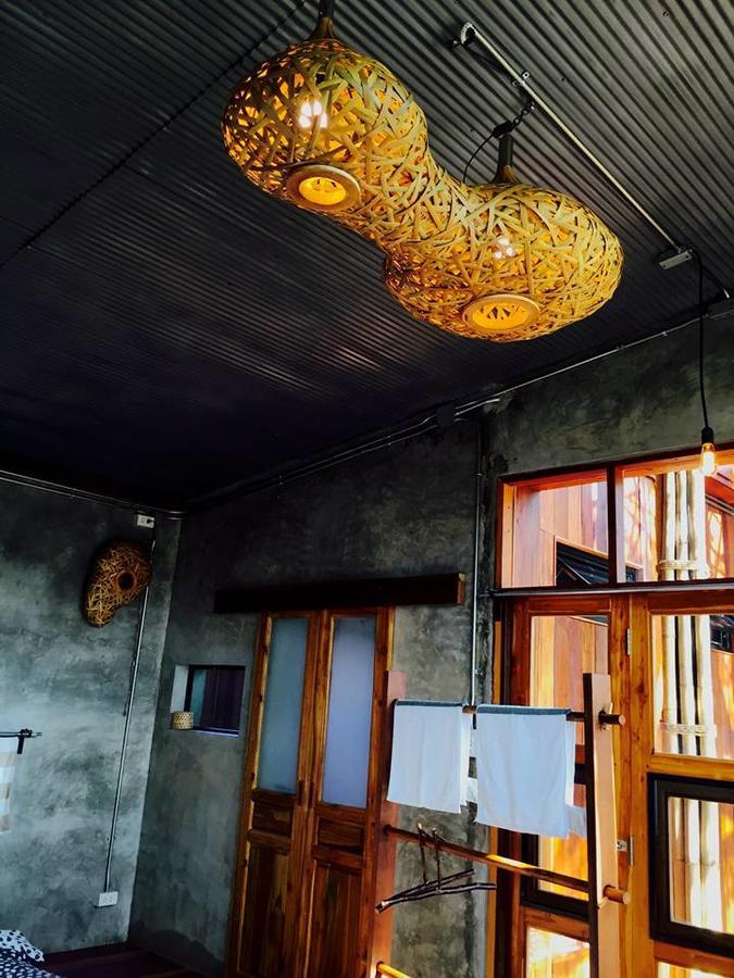 Baangaimuan Bed and Breakfast Lamphun Buitenkant foto
